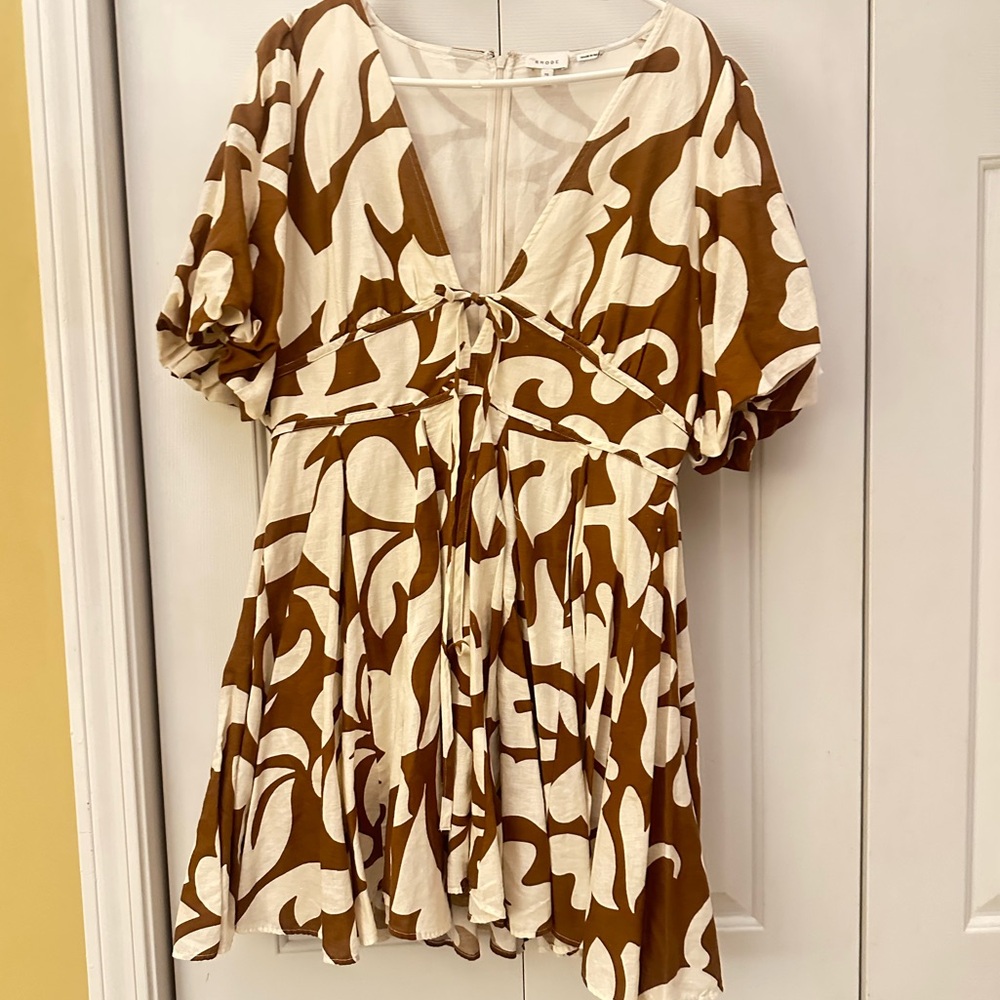 NWOT. Rhode Resort Madeline dress in free spirit brown